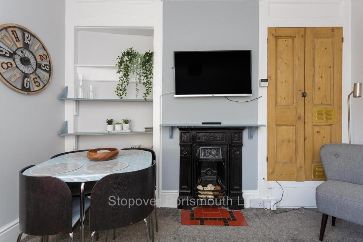 Stopover At Orchard Apartment Light And Cosy Portsmouth Pokój zdjęcie